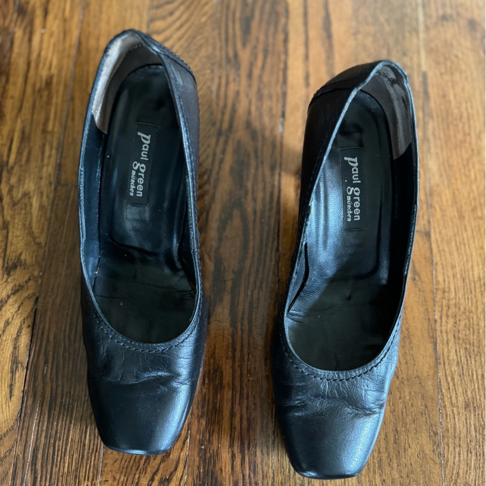 Paul Green Black Pump Size 8 (US)